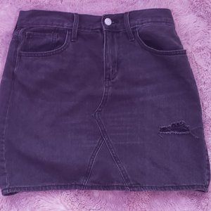 A black old navy denim skirt
